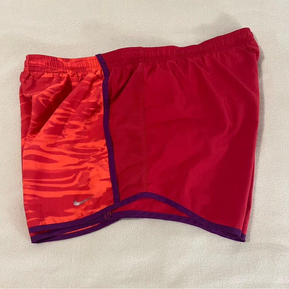 Nike Women's Dri-FIT Tempo Running Shorts Sz M - Picture 3 of 8